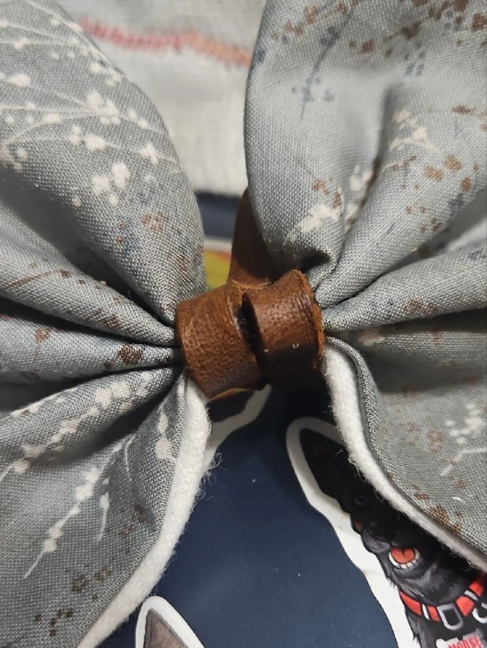 Handcrafted Gray Floral And Brown Leather Knot Bow Pet Collar Accent NEW